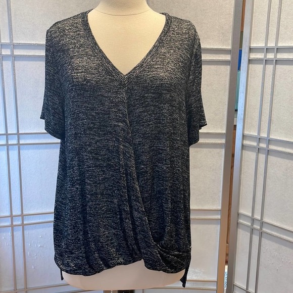 *Calvin Klein Heathered Gray Soft Short Sleeved Top - Picture 1 of 7